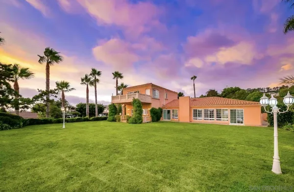 $18,000 | 7005 Via Estrada, La Jolla, CA 92037