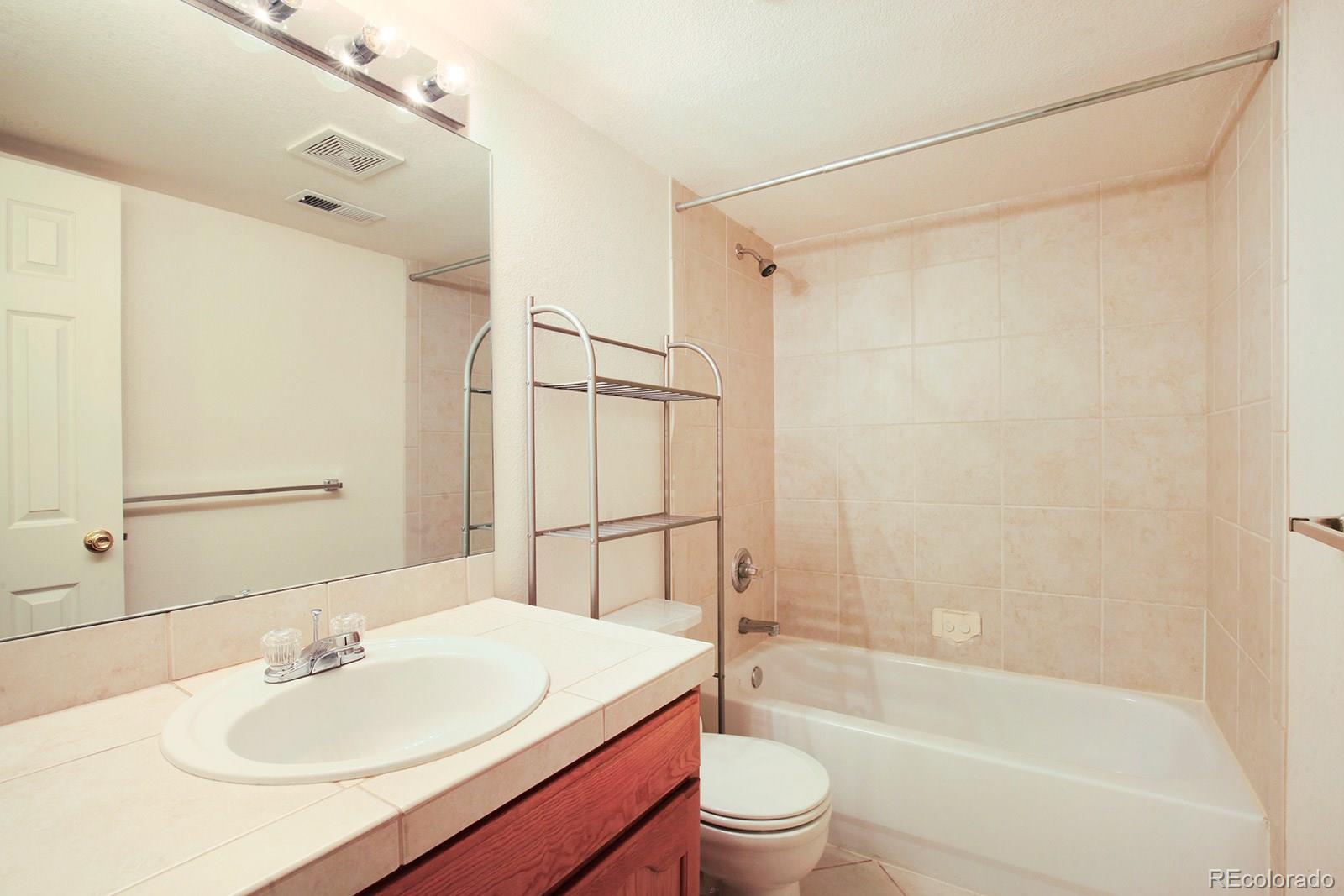 5306 Stuart Street Denver, CO 80212 - Photo 22 of 25 Gallery Image 22