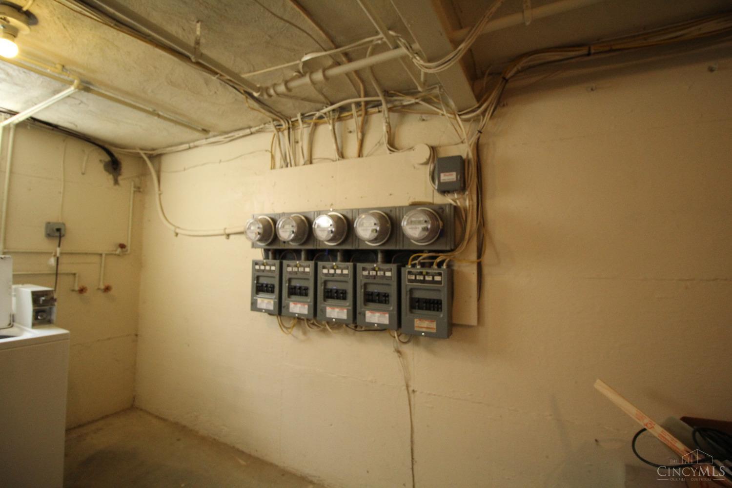 3024 Ferguson Road Cincinnati, OH 45238 - Photo 19 of 19 Gallery Image 19