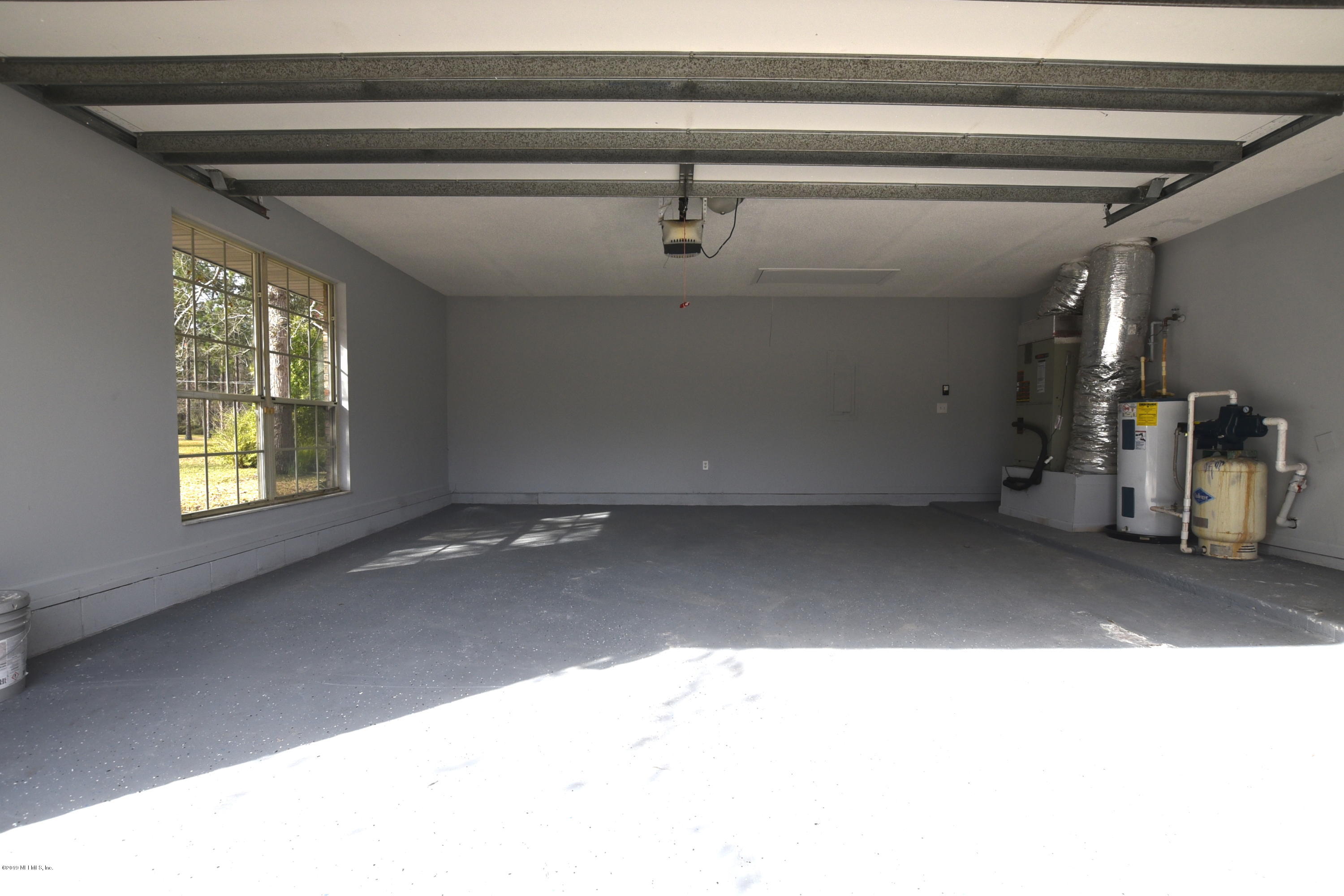 2897 Percy Road Jacksonville, FL 32218 - Photo 29 of 39 Garage