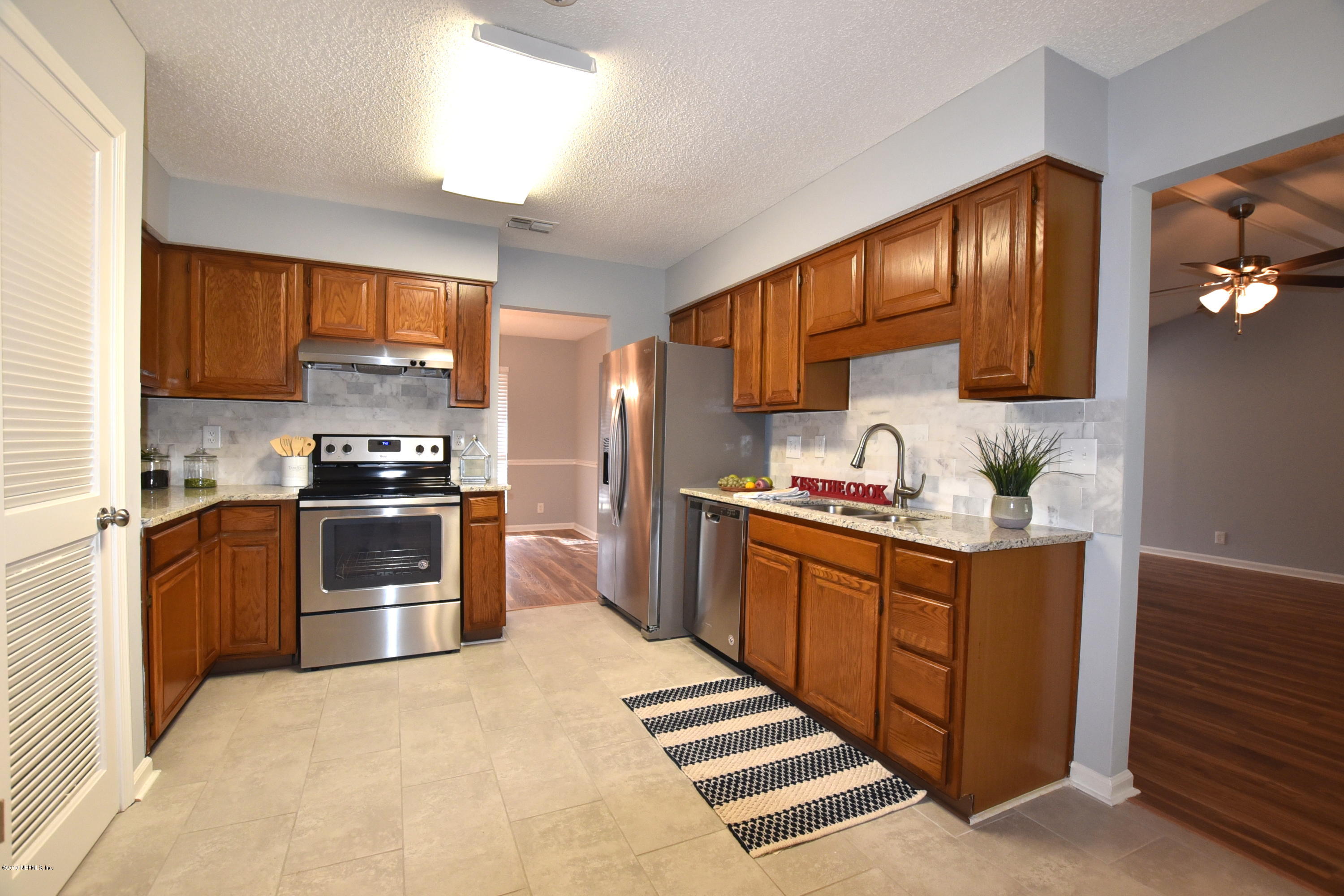 2897 Percy Road Jacksonville, FL 32218 - Photo 3 of 39 Kitchen