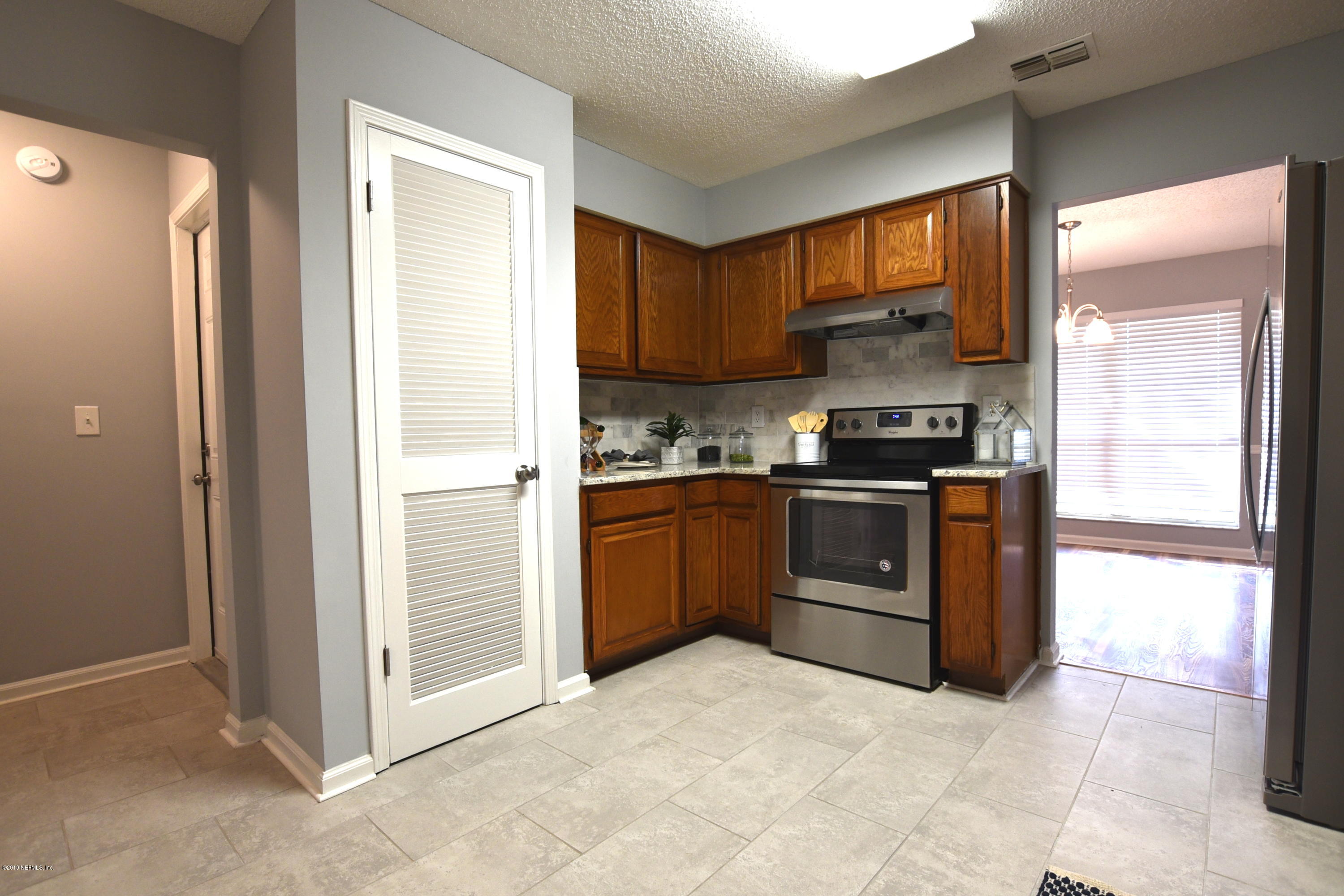 2897 Percy Road Jacksonville, FL 32218 - Photo 6 of 39 Kitchen 4