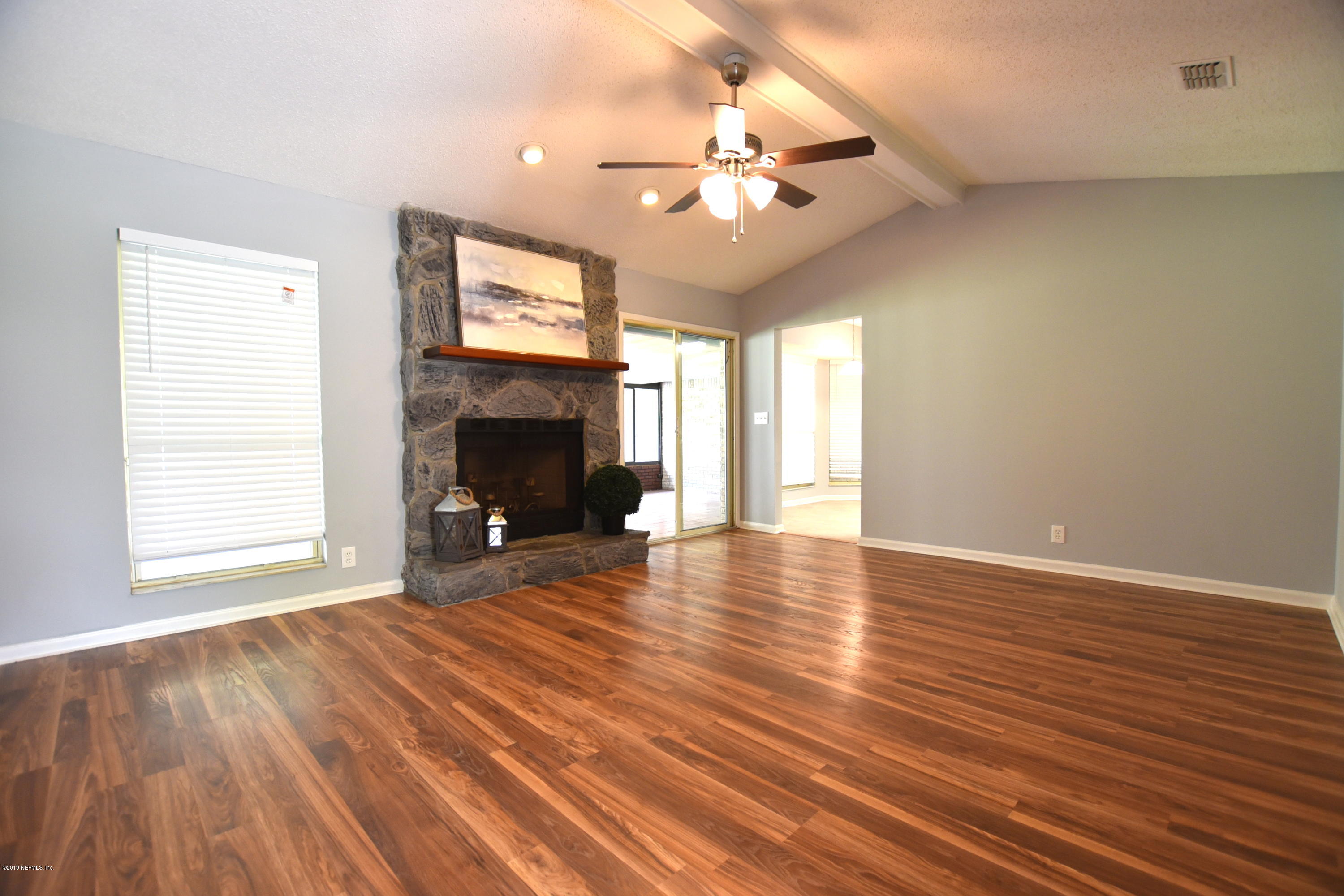 2897 Percy Road Jacksonville, FL 32218 - Photo 9 of 39 Living Room 2