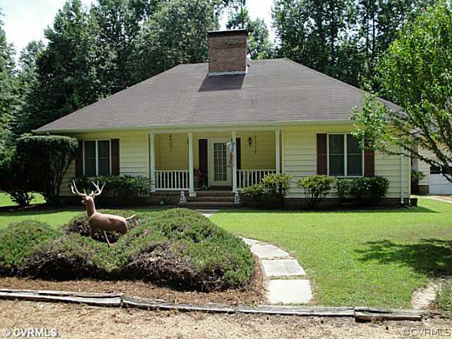 1010 Milby Town Road Shacklefords, VA 23156 - Photo 1 of 24 a view of a house with garden and yard