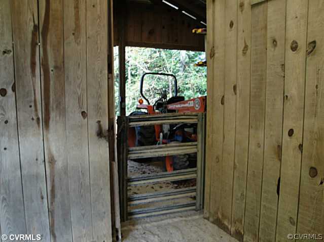 1010 Milby Town Road Shacklefords, VA 23156 - Photo 11 of 24 a view of a walk in closet