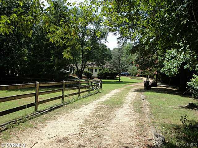 1010 Milby Town Road Shacklefords, VA 23156 - Photo 7 of 24 a view of park with trees
