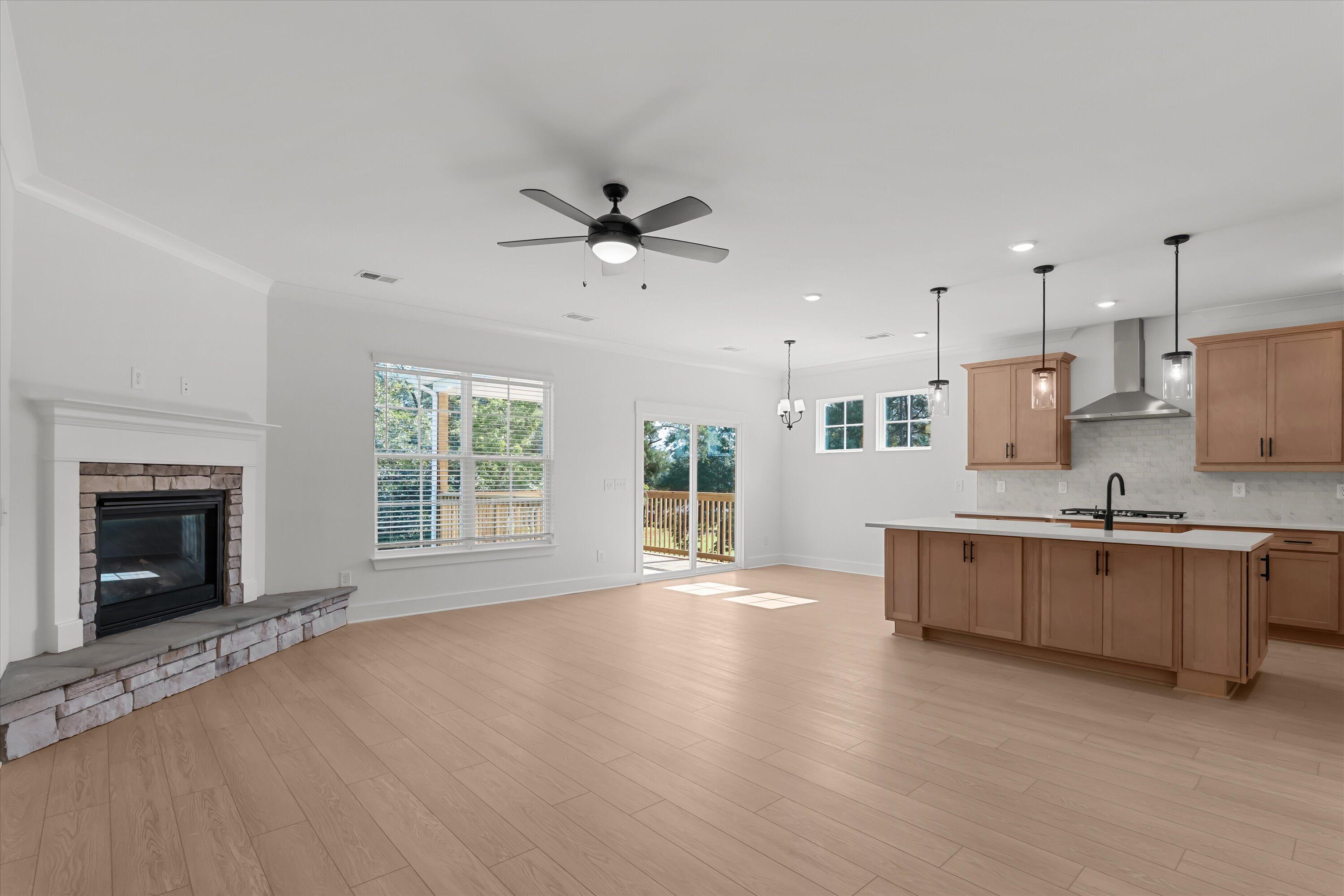 433 True Cedar Way Aiken, SC 29803 - Photo 19 of 39 Stock photo living|kitchen