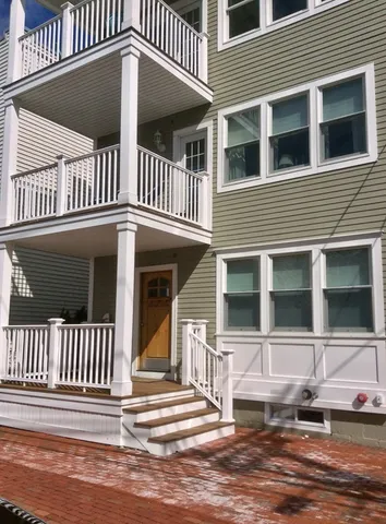 $4,100 | 89 Allston Street, Unit 2, Cambridge, MA 02139