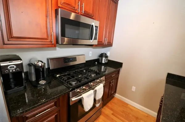 $4,100 | 89 Allston Street, Unit 2, Cambridge, MA 02139