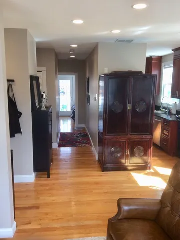 $4,100 | 89 Allston Street, Unit 2, Cambridge, MA 02139