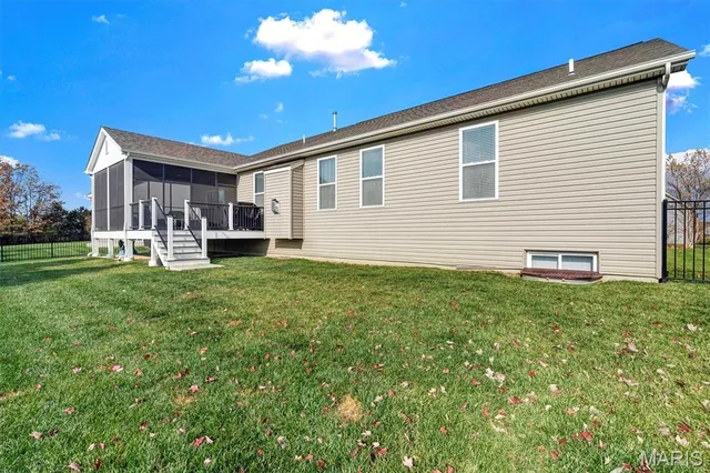 $625,000 | 213 Wyndemere Lane, Lake St. Louis, MO 63367