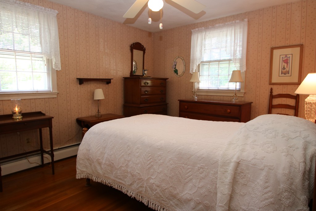 17 Reynolds Road Wakefield, MA 01880 - Photo 21 of 30 Gallery Image 21