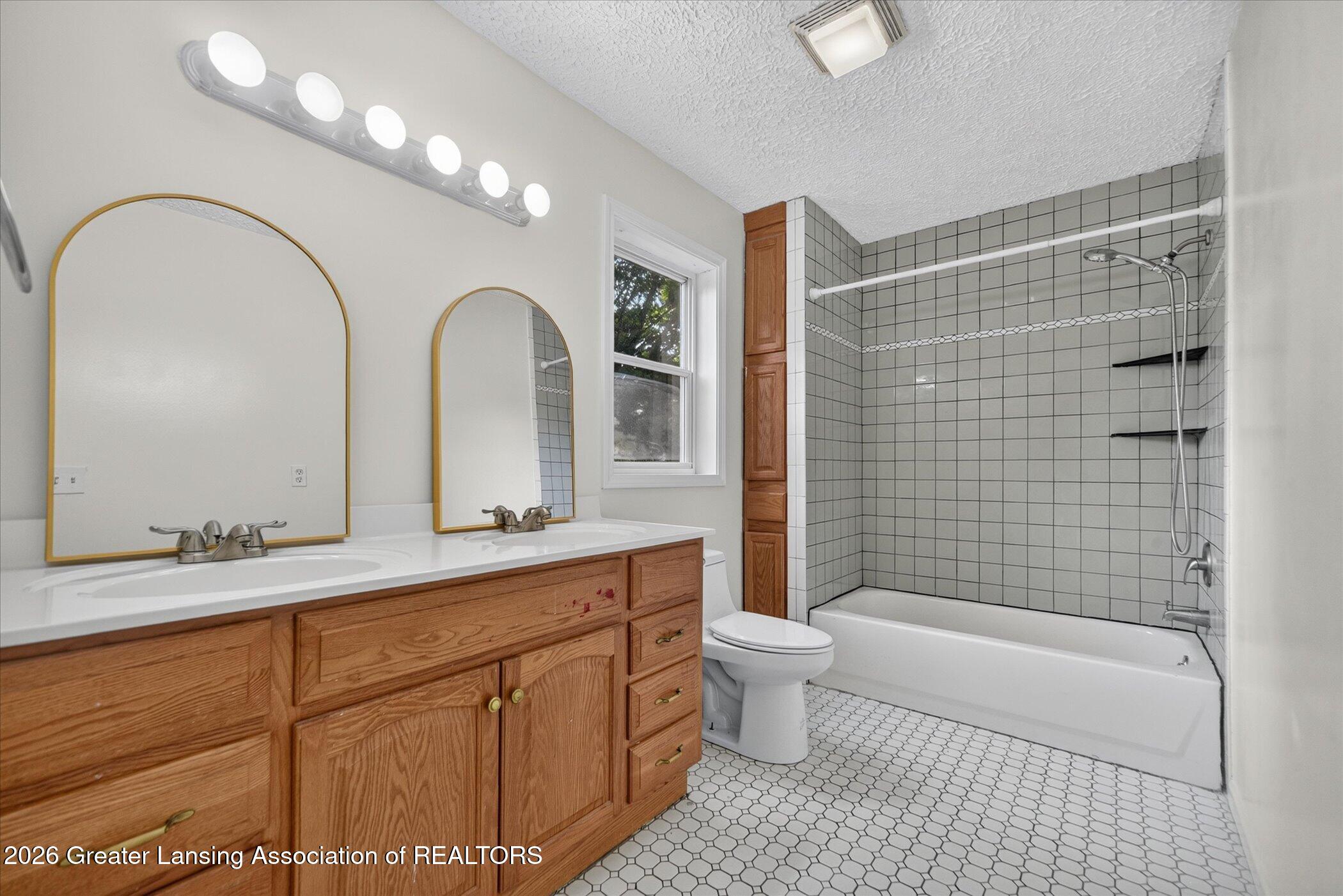 5855 Edson Street Haslett, MI 48840 - Photo 25 of 38 25-5855-Edson-St-WindowStill