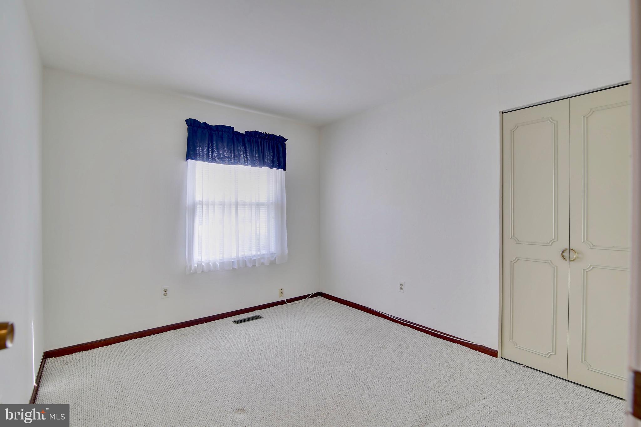 807 West Nettle Tree Road Sterling, VA 20164 - Photo 23 of 33 Gallery Image 23