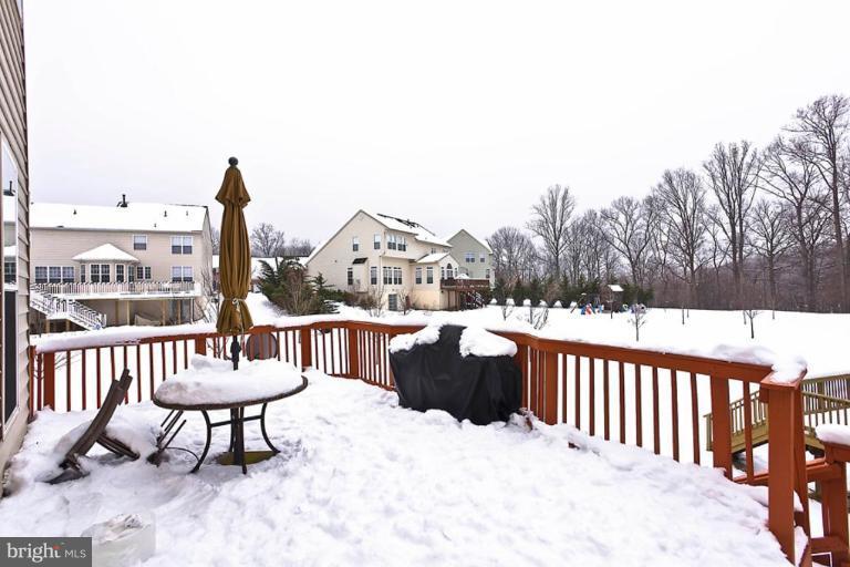 8209 Michaels Ridge Ellicott City, MD 21043 - Photo 25 of 25 Deck