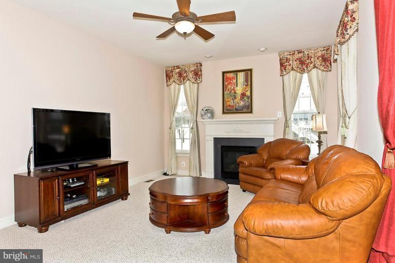 8209 Michaels Ridge Ellicott City, MD 21043 - Photo 4 of 25 Family Room #2