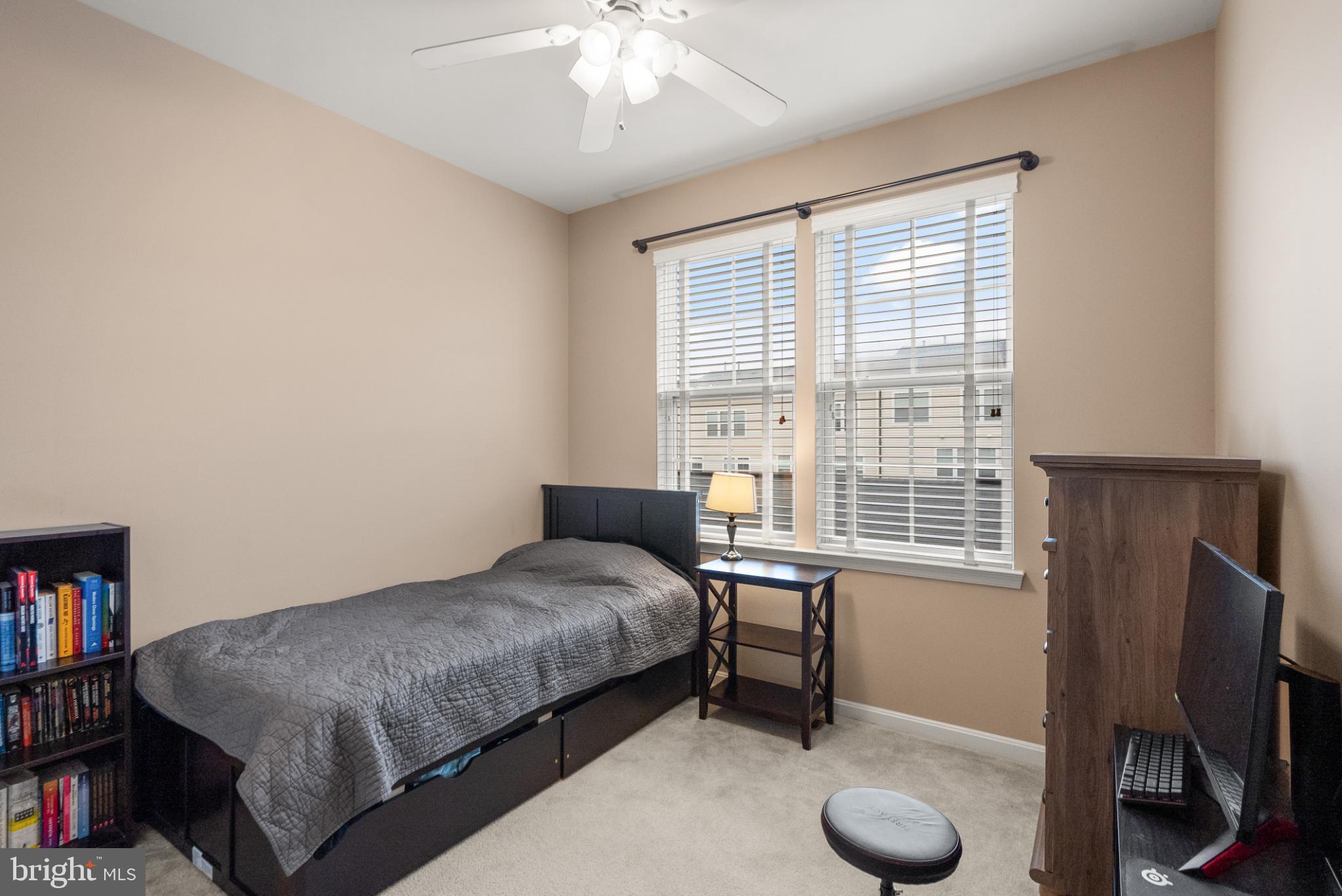 11968 Benton Lake Road Bristow, VA 20136 - Photo 27 of 52 Cozy 11x10 3rd bedroom with natural light.