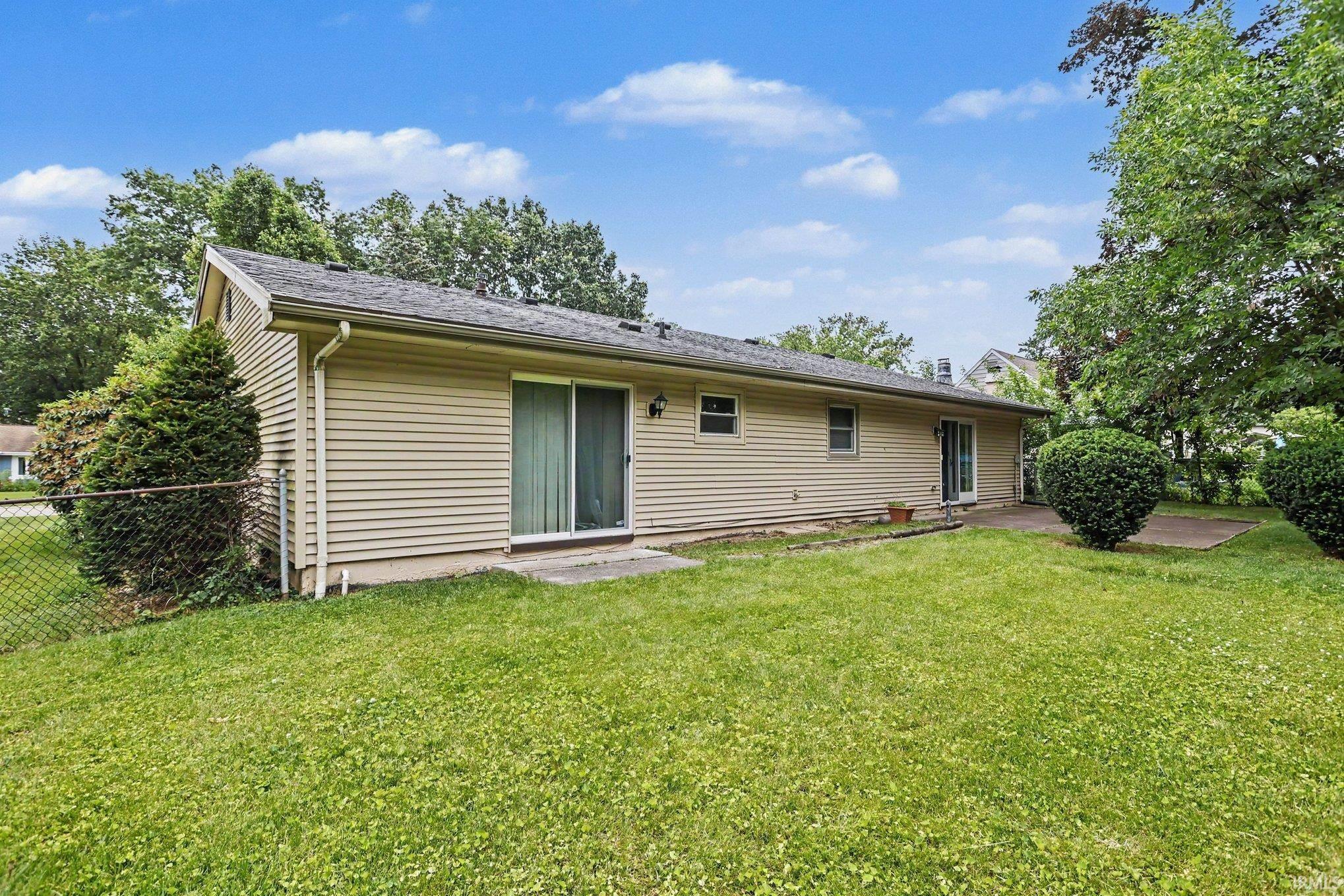 6227 York Road South Bend, IN 46614 - Photo 22 of 23