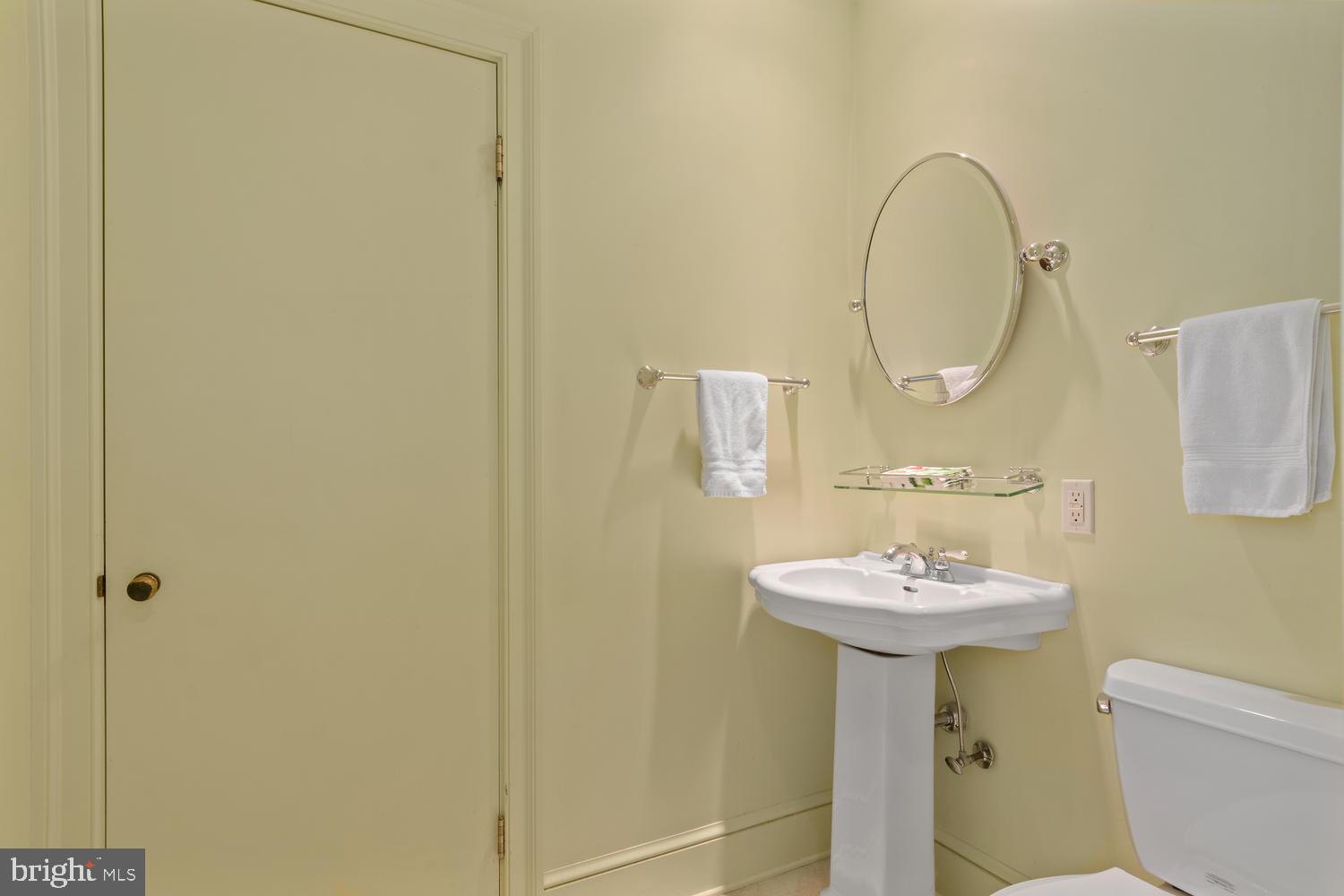 28692 Edgemere Road Easton, MD 21601 - Photo 56 of 80 Guest half bath