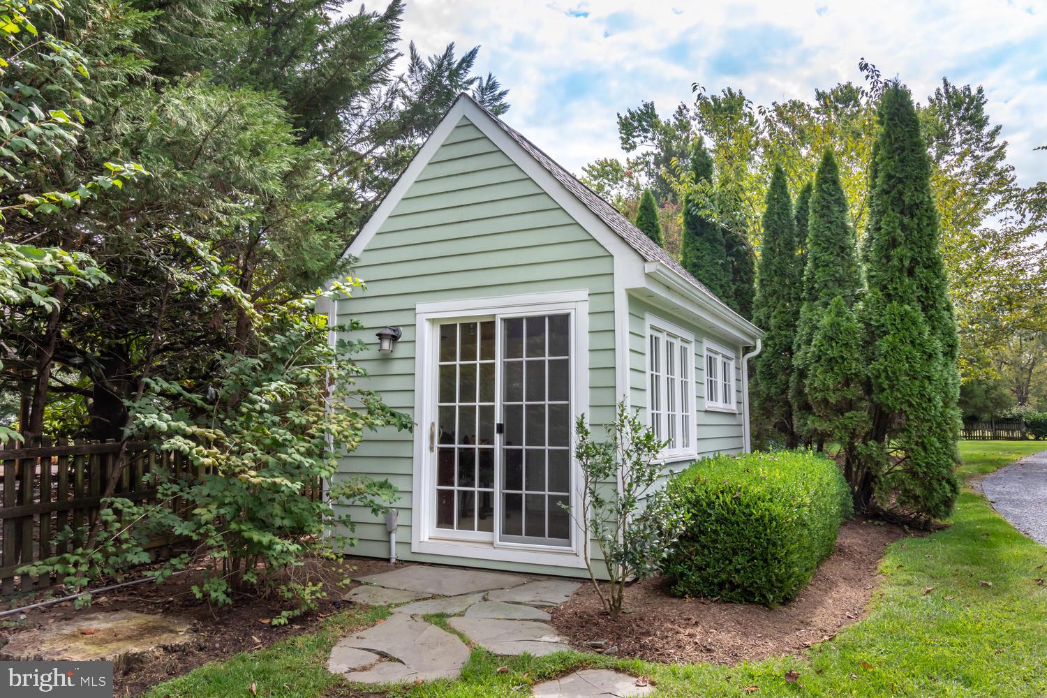 28692 Edgemere Road Easton, MD 21601 - Photo 64 of 80 Potting shed/office with hvac