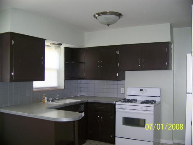579 Acton Road Columbus, OH 43214 - Photo 2 of 9