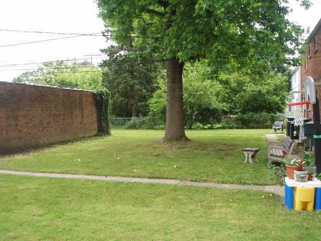 579 Acton Road Columbus, OH 43214 - Photo 9 of 9