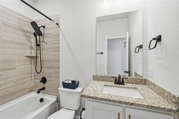 $580,000 | 1026 Stillmeade Drive, Midlothian, TX 76065