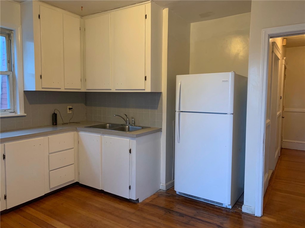 31 Home Avenue Providence, RI 02908 - Photo 5 of 8