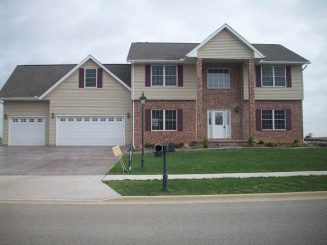 1731 Kingsbury Road Washington, IL 61571 - Photo 1 of 1 Gallery Image 1
