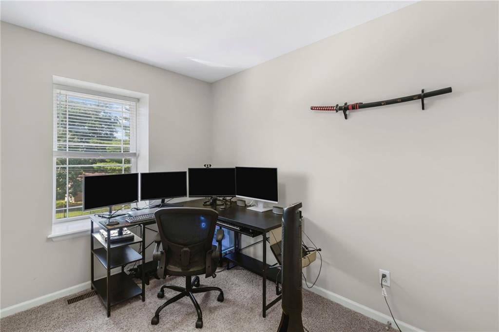 1403 Dickinson Road Independence, MO 64050 - Photo 16 of 32 Gallery Image 16
