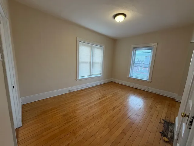 $1,400 | 15 Lynde Street, Unit 33, Salem, MA 01970