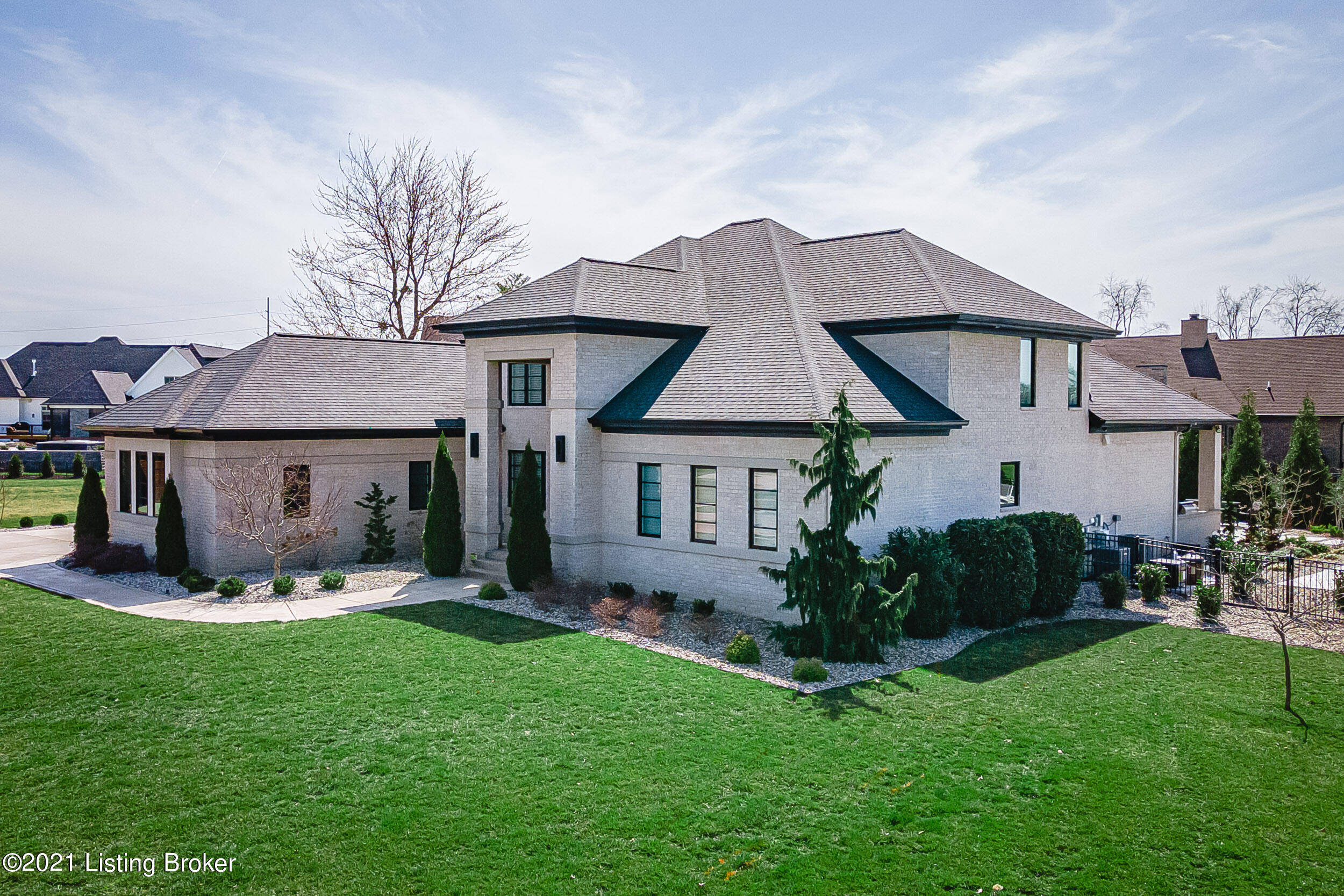 5302 Farm Ridge Lane Prospect, KY 40059 - Photo 3 of 127 5302 Farm Ridge Lane-18