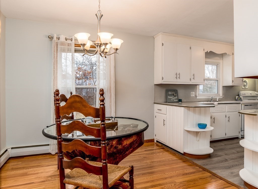 51 Ferncliff Avenue Springfield, MA 01119 - Photo 5 of 18