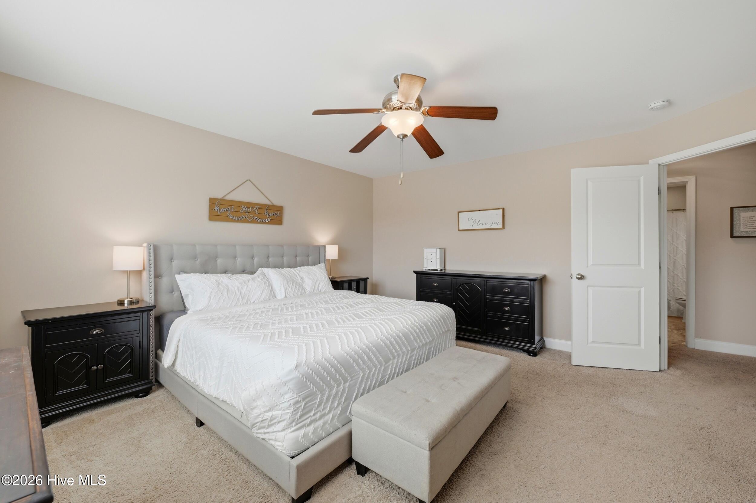 105 Gillcrest Lane Hubert, NC 28539 - Photo 15 of 33 Primary bedroom