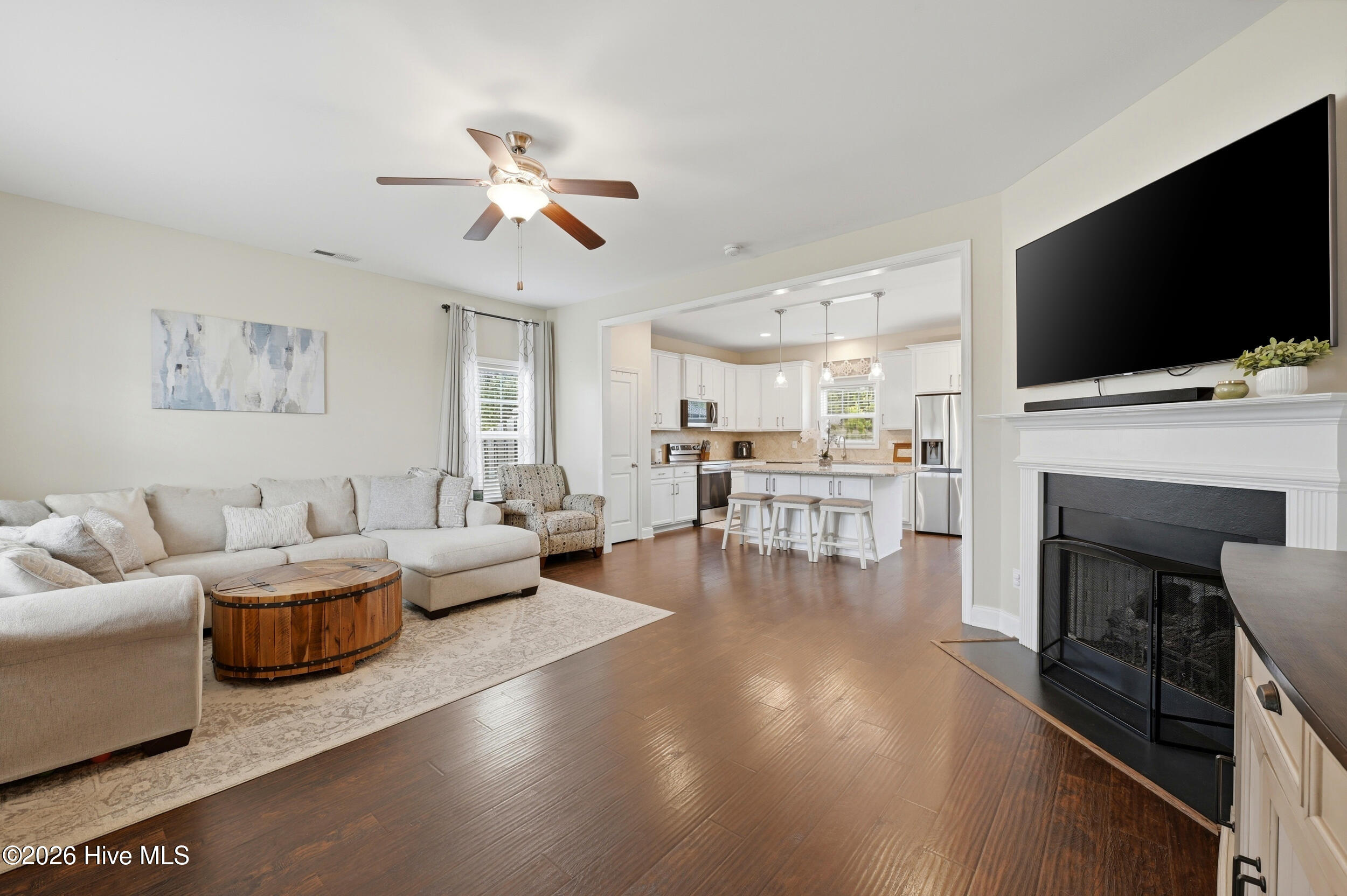 105 Gillcrest Lane Hubert, NC 28539 - Photo 3 of 33 Open space perfect for entertaining