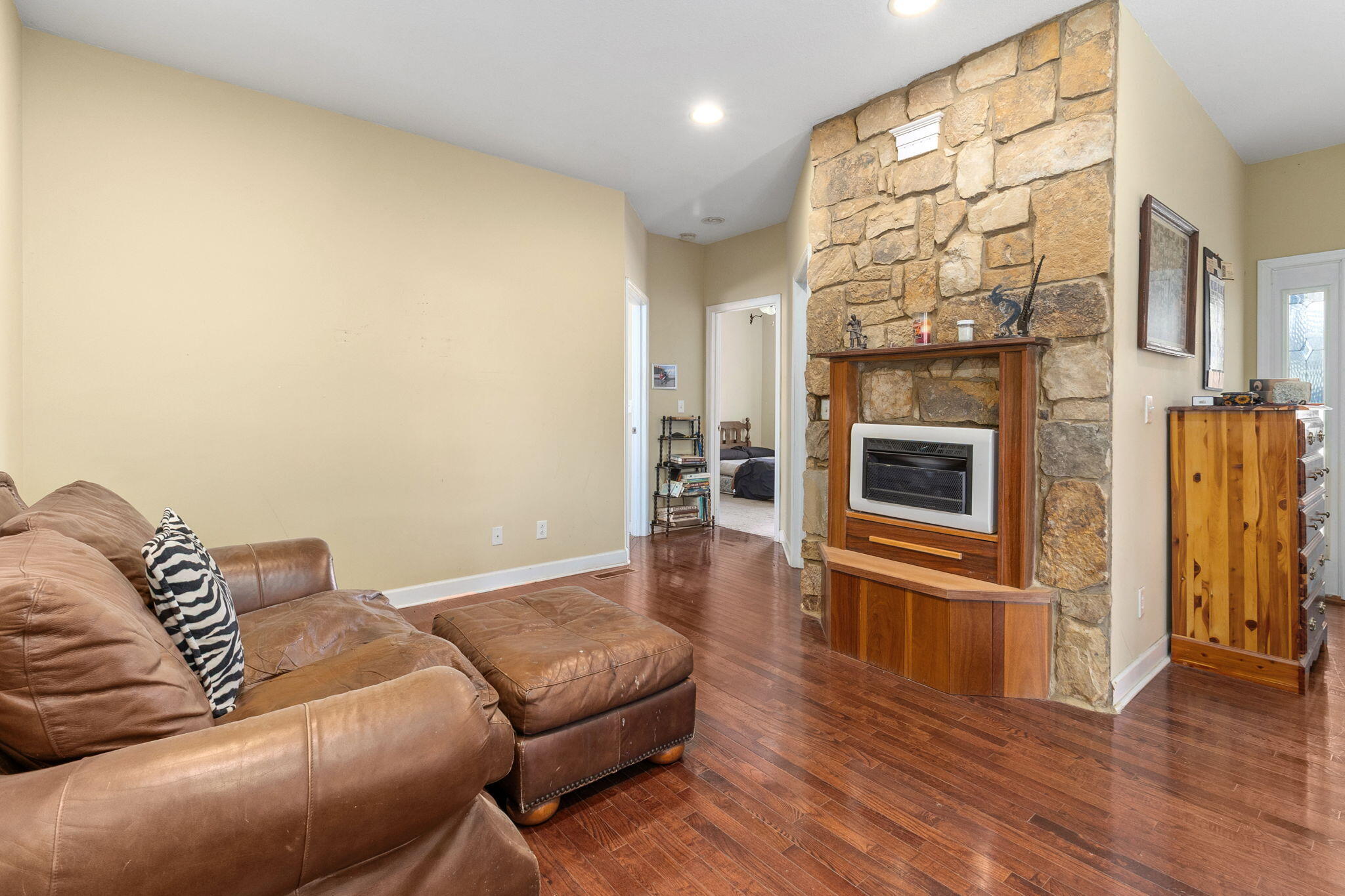 411 West 2nd Street Jasper, TN 37347 - Photo 16 of 42 Cozy winters here!