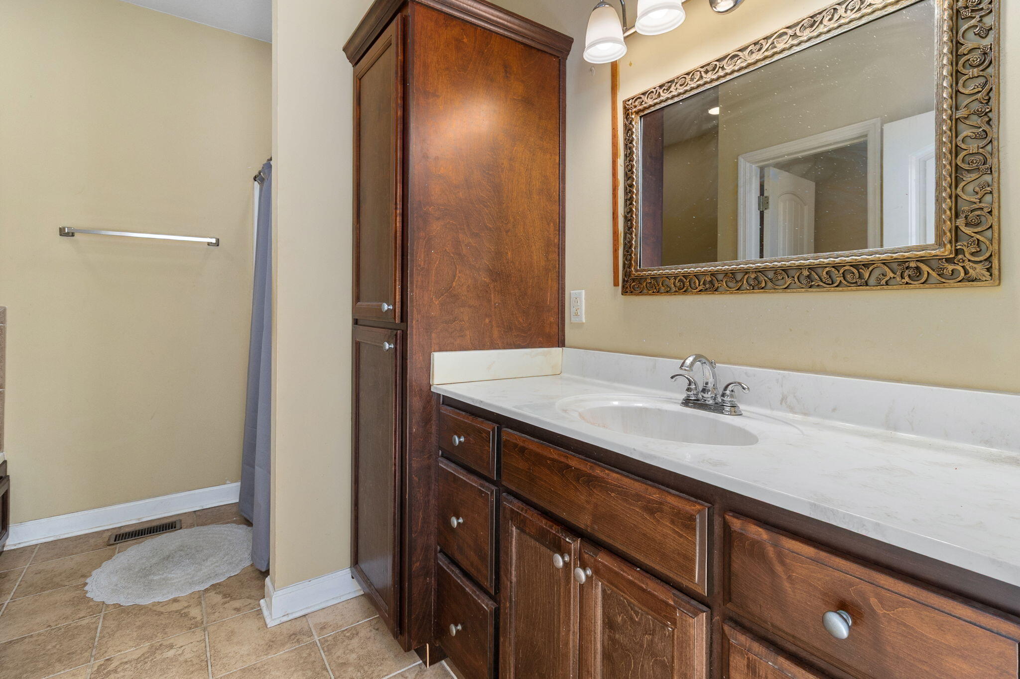 411 West 2nd Street Jasper, TN 37347 - Photo 19 of 42 Primary Suite Bath