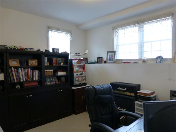 14 Beverly Road, Unit 14 Shrewsbury, MA 01545 - Photo 21 of 25 Gallery Image 21