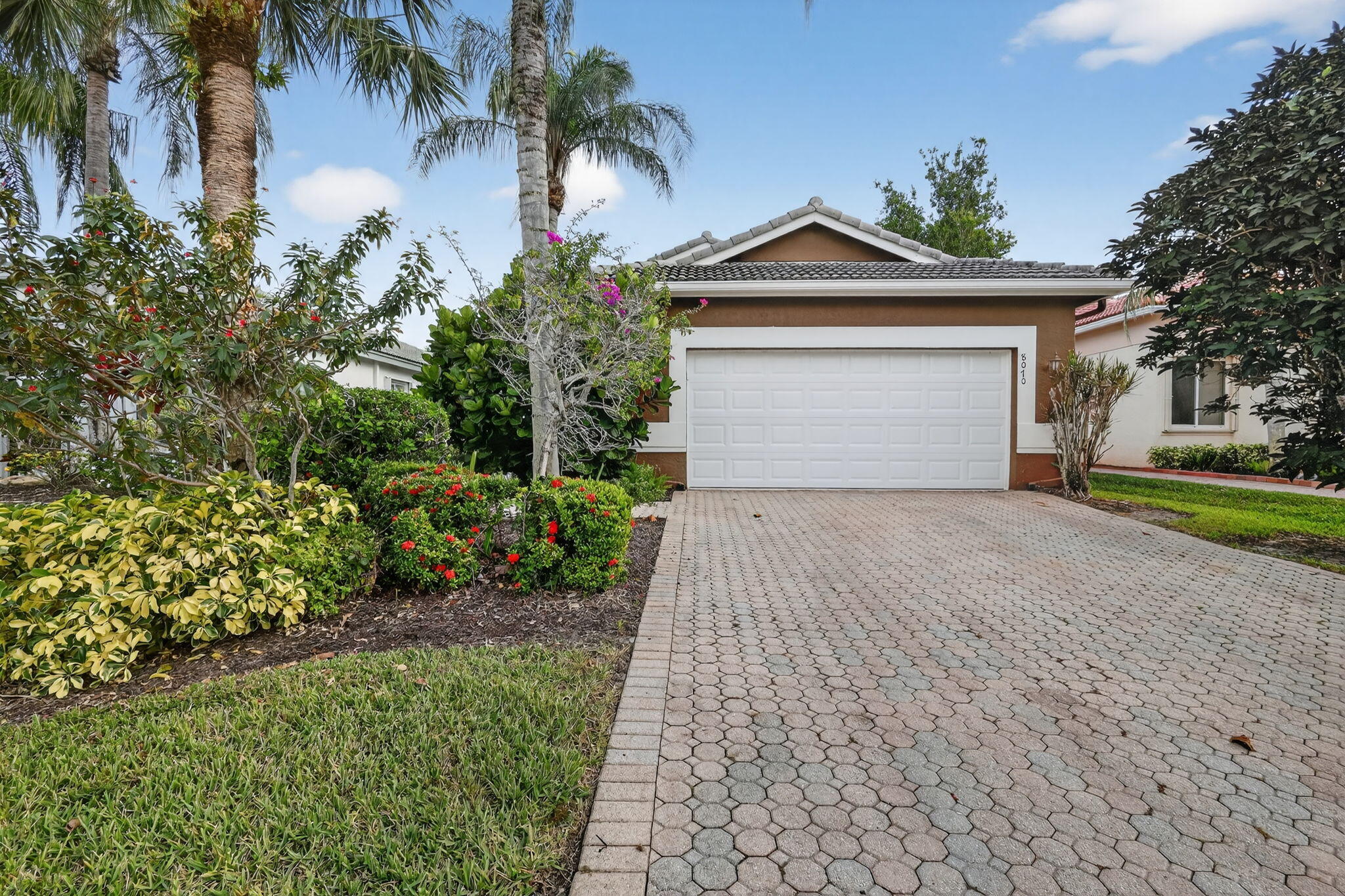 8070 Bellafiore Way Boynton Beach, FL 33472 - Photo 39 of 86 72-web-or-mls-_82A9598