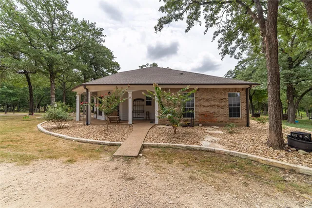 $685,000 | 2600 Farm To Market Road 2095, Cameron, TX 76520