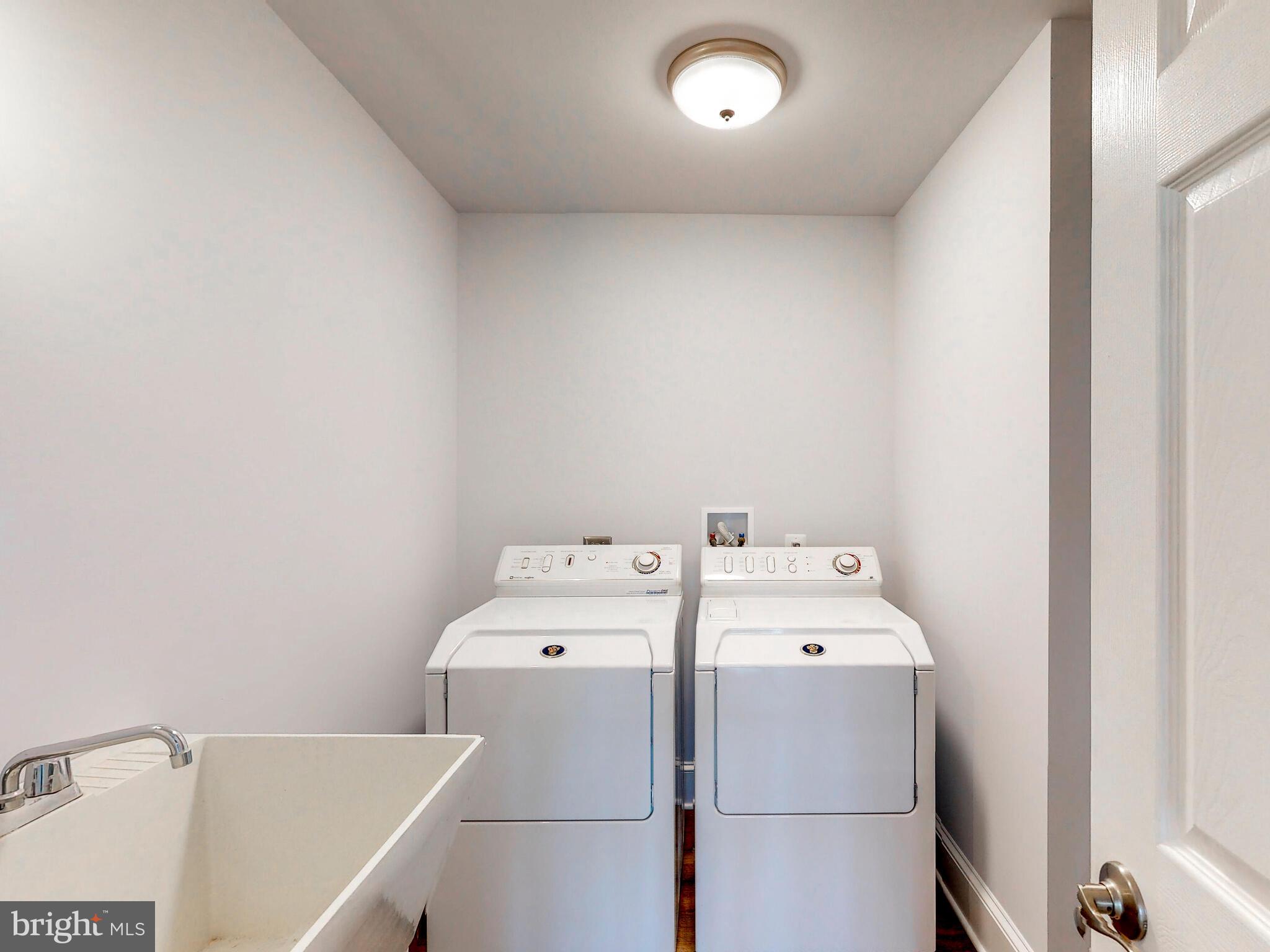 1637 Cold Bottom Road Sparks Glencoe, MD 21152 - Photo 80 of 117 Upstairs laundry