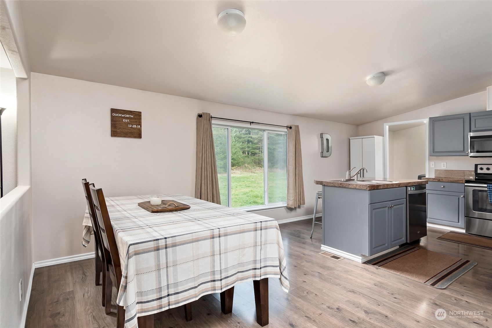 4051 Degraff Road Oak Harbor, WA 98277 - Photo 13 of 33 Gallery Image 13
