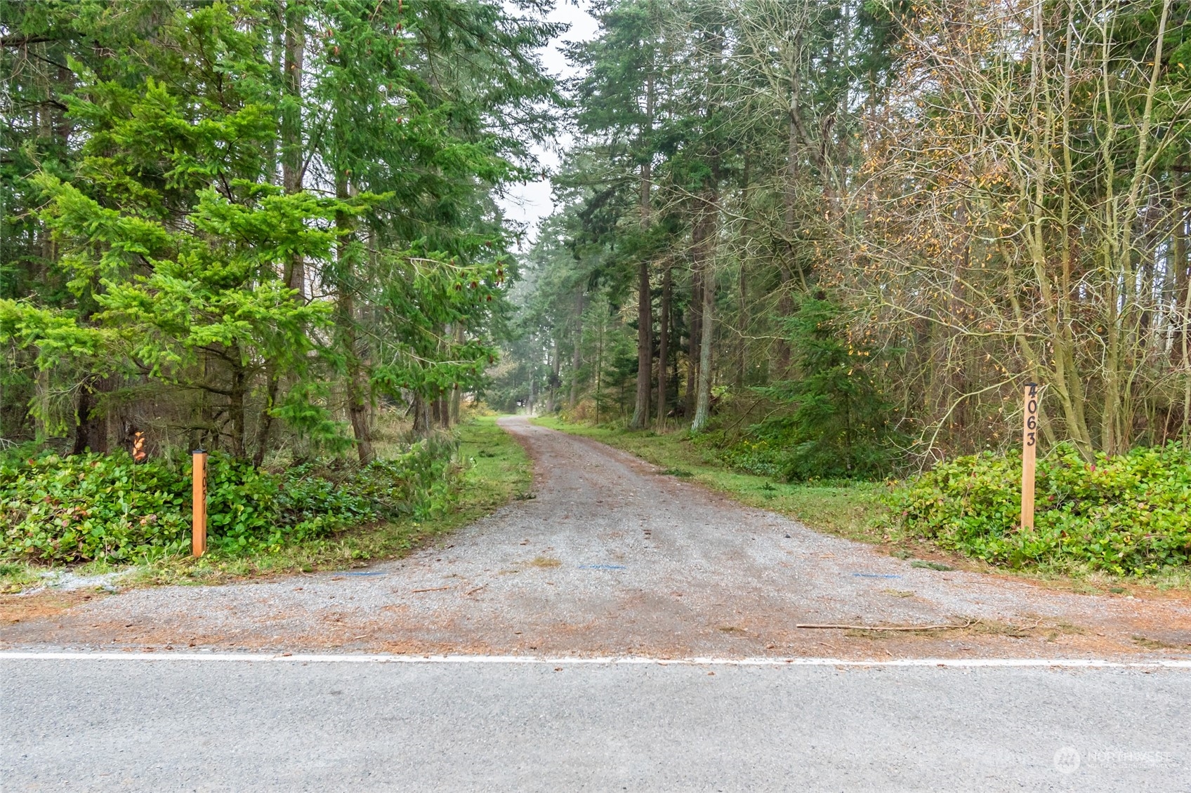 4051 Degraff Road Oak Harbor, WA 98277 - Photo 5 of 33 Gallery Image 5