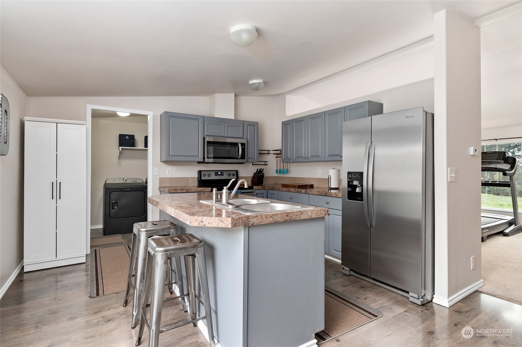 4051 Degraff Road Oak Harbor, WA 98277 - Photo 10 of 33 Gallery Image 10