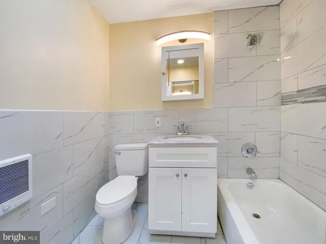 $199,900 | 555 Mayland Street, Philadelphia, PA 19144