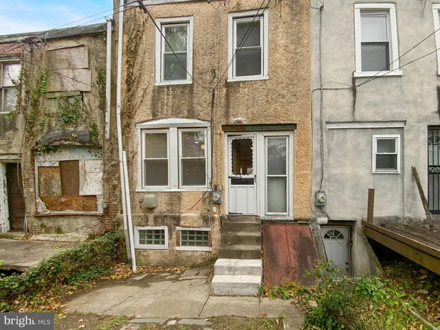 $199,900 | 555 Mayland Street, Philadelphia, PA 19144
