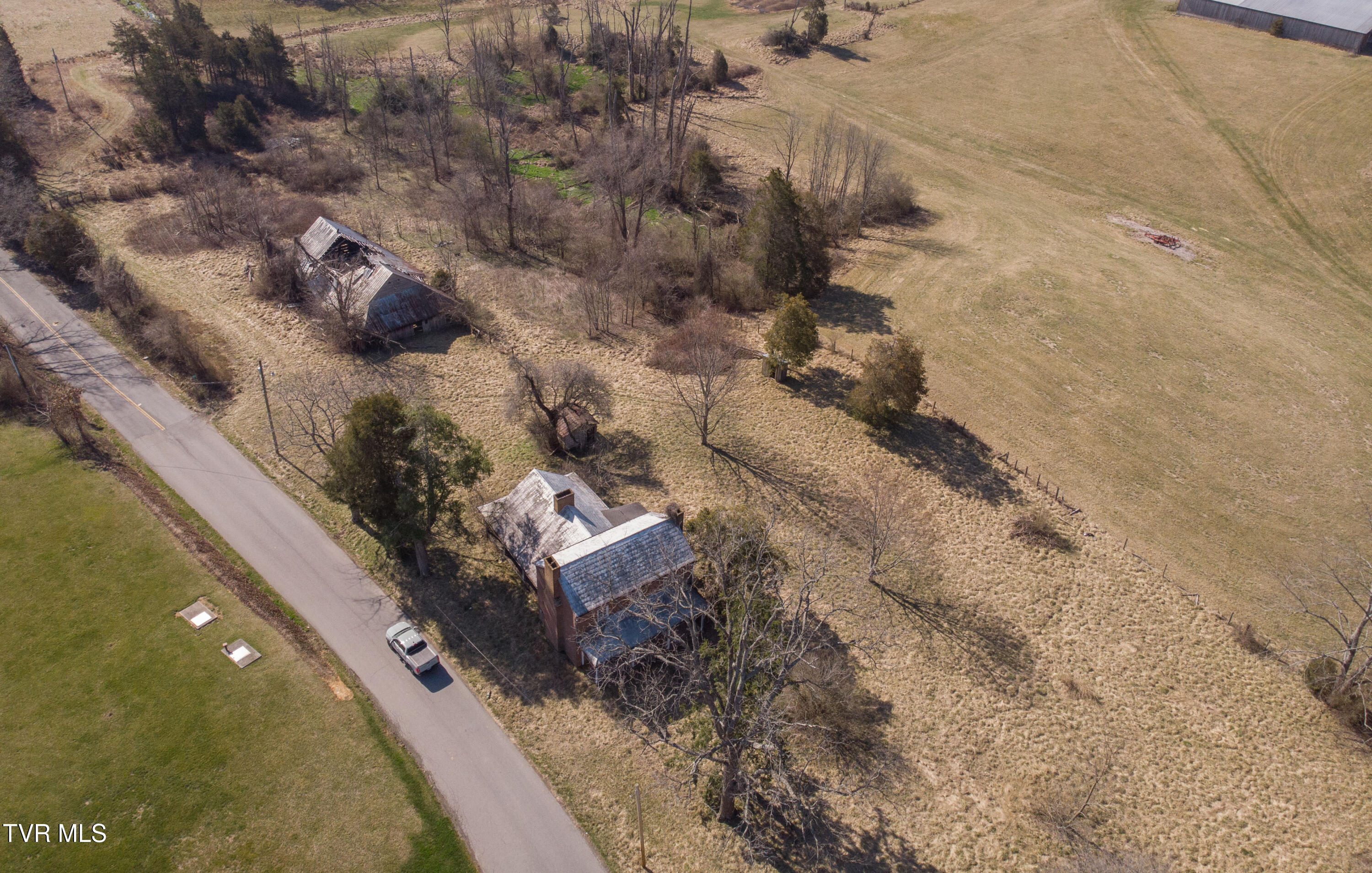 337 Painter Road Bristol, TN 37620 - Photo 43 of 52 Painter-28