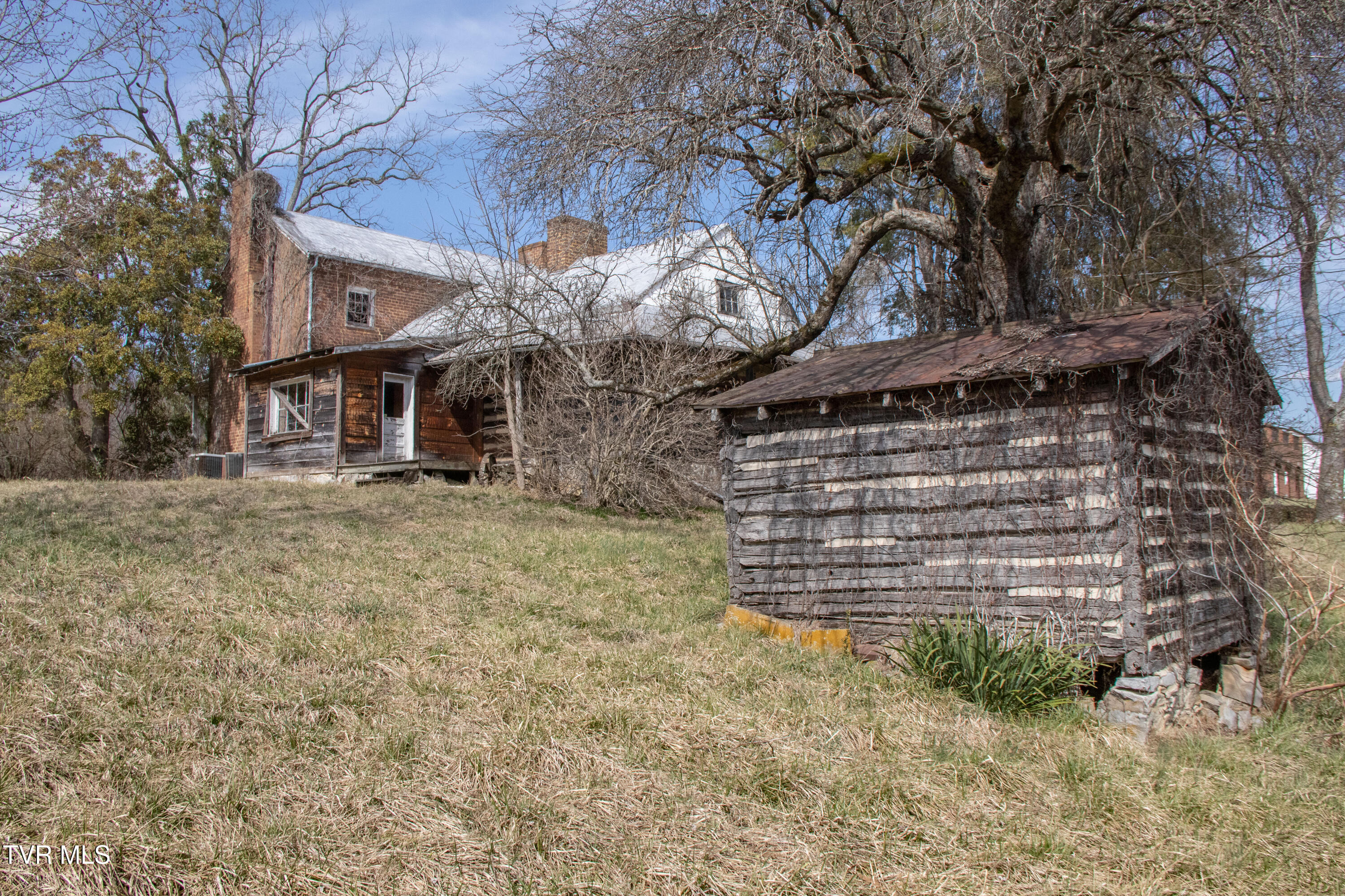 337 Painter Road Bristol, TN 37620 - Photo 48 of 52 Painter-16