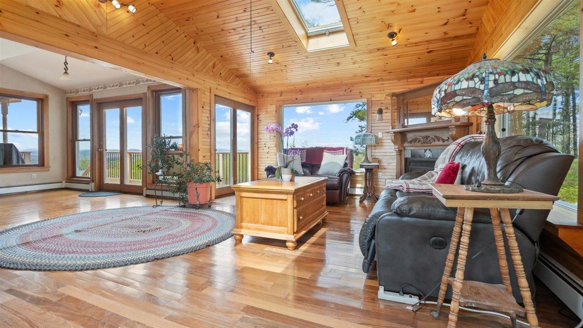 75 Farnum Lane Sebago, ME 04029 - Photo 37 of 77 great room