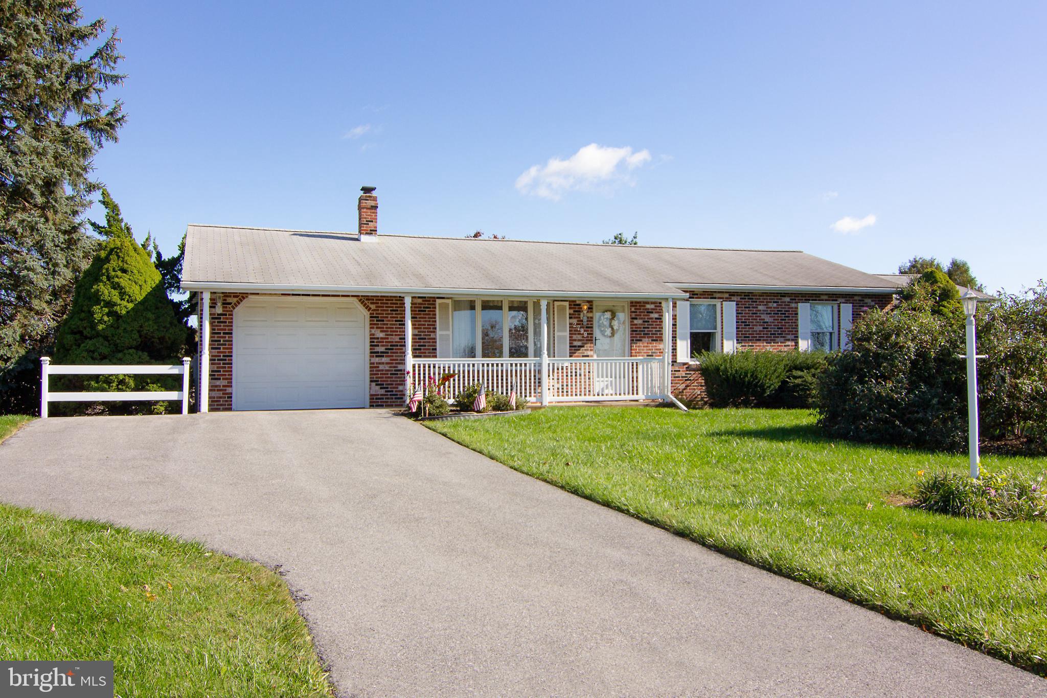 2799 Bert Fowler Road Manchester, MD 21102 - Photo 1 of 33 Double black top diveway